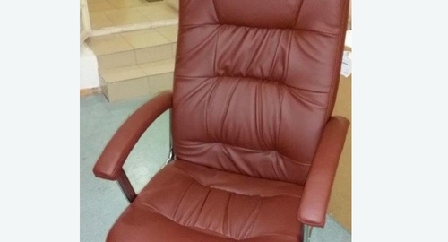 Обтяжка офисного кресла. Могоча